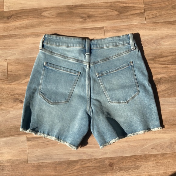 LC Lauren Conrad super high rise cut off distressed denim short 4 - Picture 15 of 17